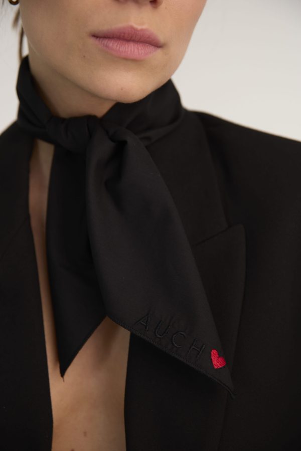 Black scarf 1 Black scarf