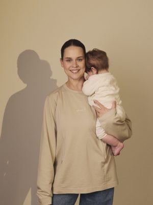 HOME 22 Mom longsleeve beige